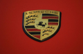 Auch Porsche stoppt Produktion